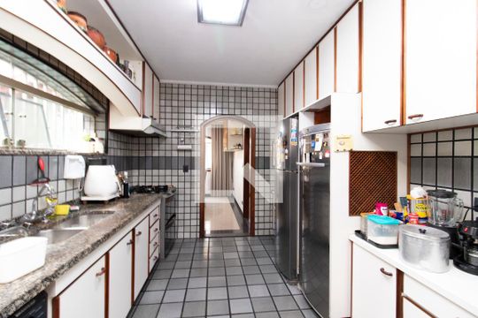 Cozinha de casa à venda com 4 quartos, 387m² em Jardim Franca, São Paulo