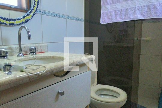 Banheiro Suíte 1 de casa de condomínio à venda com 4 quartos, 250m² em Vila Rosália, Guarulhos