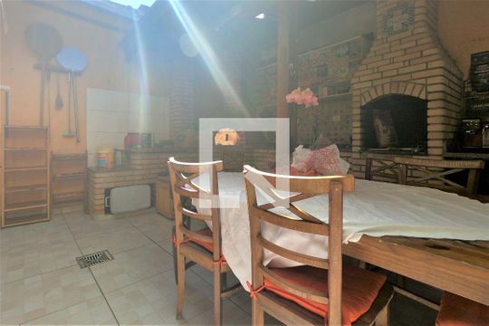 Churrasqueira de casa de condomínio à venda com 4 quartos, 250m² em Vila Rosália, Guarulhos