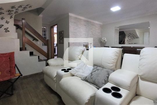 Sala de casa de condomínio à venda com 4 quartos, 250m² em Vila Rosália, Guarulhos