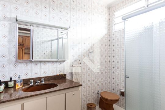 Banheiro Quarto 2 de casa à venda com 3 quartos, 220m² em Mooca, São Paulo