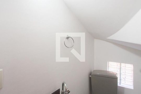 Sala de casa à venda com 3 quartos, 150m² em Jardim Aeroporto, São Paulo