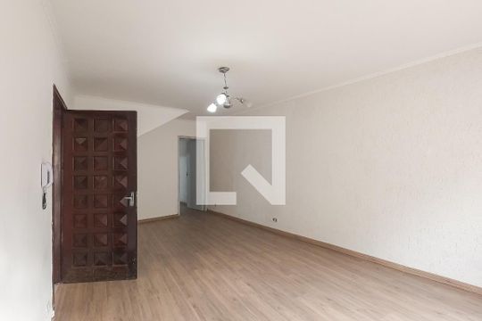 Sala de casa à venda com 3 quartos, 180m² em Vila Guarani (zona Sul), São Paulo