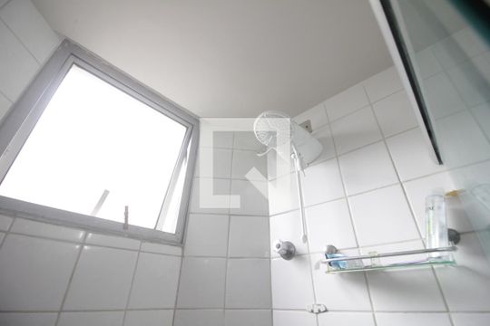 Chuveiro de apartamento à venda com 2 quartos, 55m² em Fazenda Morumbi, São Paulo