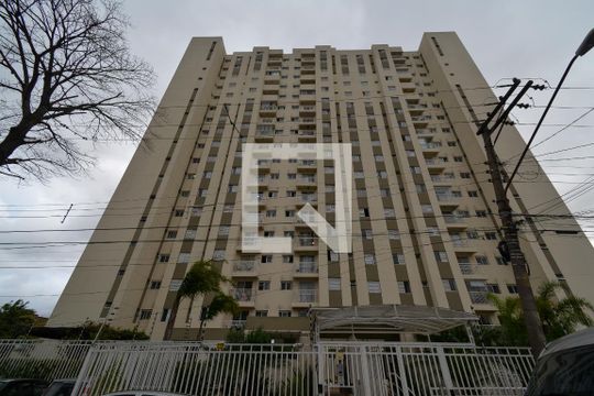 Fachada de apartamento para alugar com 2 quartos, 55m² em Vila das Palmeiras, Guarulhos