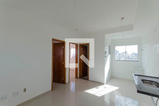 Apartamento à venda com 2 quartos, 43m² em Vila Guilhermina, São Paulo