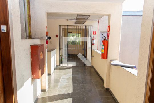 Hall de Entrada de apartamento à venda com 2 quartos, 57m² em Conceição, Diadema