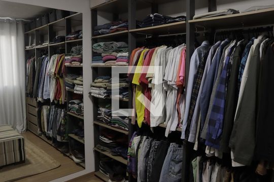 Quarto 1 de apartamento à venda com 2 quartos, 42m² em Jardim Esmeraldina, Campinas