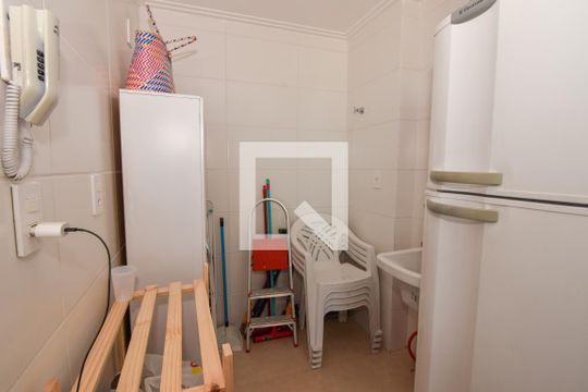 Área de Serviço de apartamento para alugar com 2 quartos, 67m² em Loteamento João Batista Julião, Guarujá
