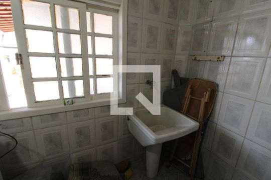 Área de Serviço de casa de condomínio à venda com 4 quartos, 550m² em Vargem Pequena, Rio de Janeiro
