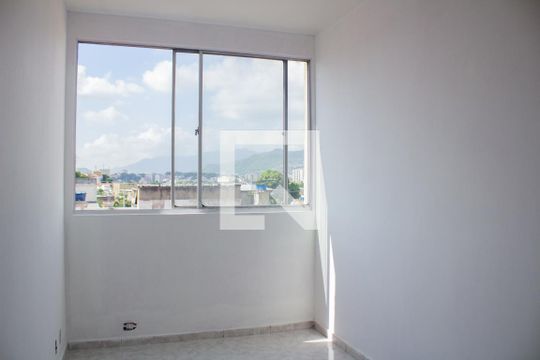 Quarto 1 de apartamento para alugar com 2 quartos, 47m² em Piedade, Rio de Janeiro