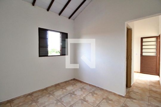 Quarto de kitnet/studio para alugar com 1 quarto, 23m² em Jardim Santa Lúcia, Campinas