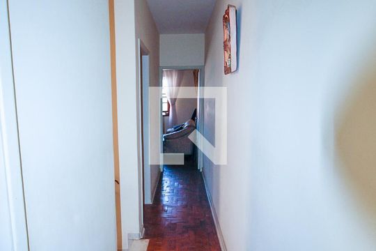 Corredor de casa à venda com 3 quartos, 89m² em Jardim Vila Formosa, São Paulo