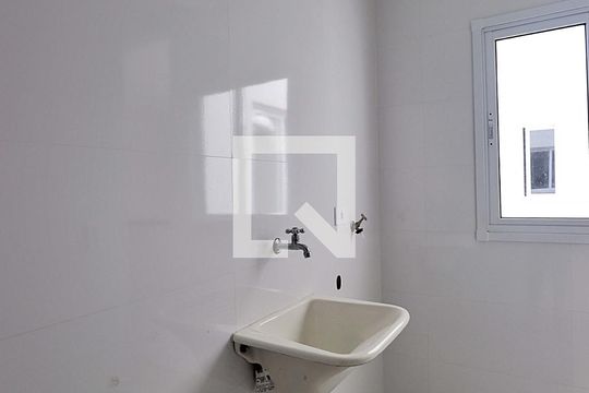 Área de Serviço de apartamento para alugar com 2 quartos, 54m² em Santa Maria, Santo André
