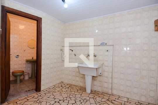 Área de Serviço de casa à venda com 3 quartos, 306m² em Jardim Vila Galvao, Guarulhos