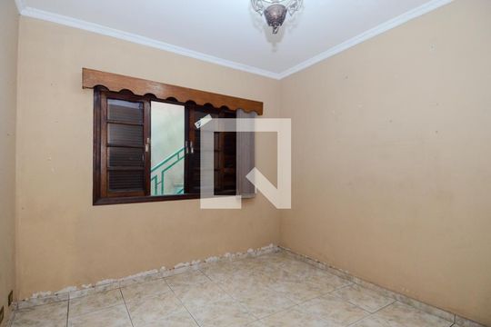 Quarto 1 de casa à venda com 3 quartos, 306m² em Jardim Vila Galvao, Guarulhos