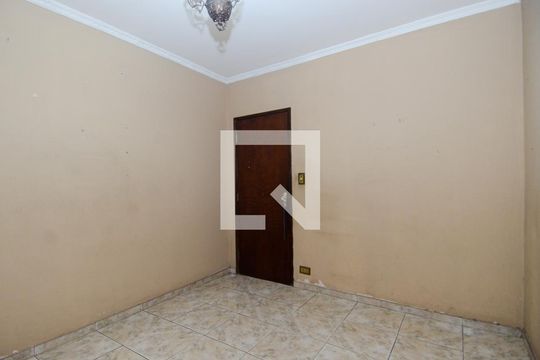Quarto 1 de casa à venda com 3 quartos, 306m² em Jardim Vila Galvao, Guarulhos