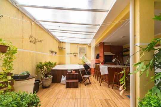 Vista da Sala de casa à venda com 4 quartos, 300m² em Jardim Bela Vista, Santo André