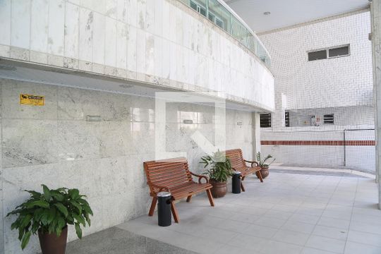 Área comum  de apartamento para alugar com 2 quartos, 70m² em Guilhermina, Praia Grande