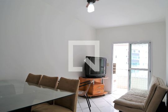 Apartamento para alugar com 2 quartos, 70m² em Guilhermina, Praia Grande