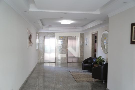 Hall de Entrada de apartamento para alugar com 2 quartos, 70m² em Guilhermina, Praia Grande