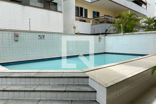 Área comum - piscina de apartamento para alugar com 3 quartos, 85m² em Recreio dos Bandeirantes, Rio de Janeiro