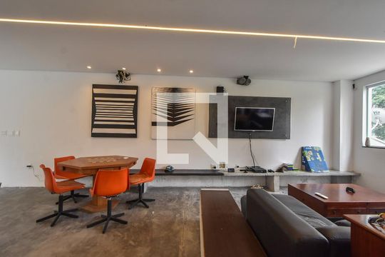 Sala de casa à venda com 3 quartos, 280m² em Santo Amaro, São Paulo