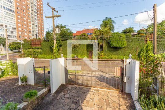 Vista da varanda da sala de casa à venda com 3 quartos, 650m² em Ideal, Novo Hamburgo