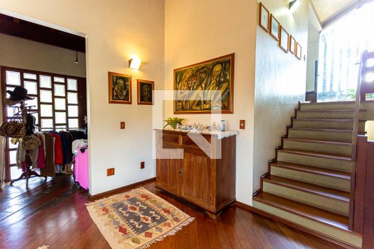 Hall social de casa à venda com 3 quartos, 650m² em Ideal, Novo Hamburgo