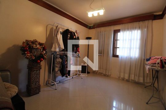 Quarto 1 de casa à venda com 3 quartos, 290m² em Marechal Rondon, Canoas