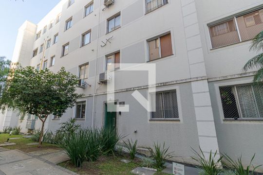 Fachada do bloco de apartamento à venda com 2 quartos, 44m² em Rubem Berta, Porto Alegre