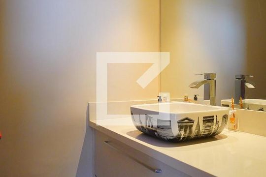 Lavabo de casa à venda com 3 quartos, 352m² em Chácara das Pedras, Porto Alegre
