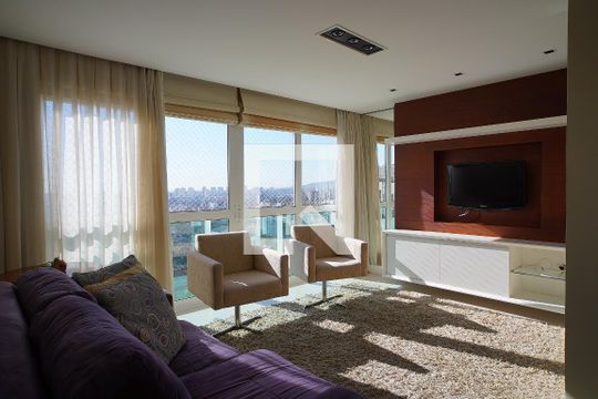 Apartamento para alugar com 3 quartos, 100m² em Boa Vista, Porto Alegre