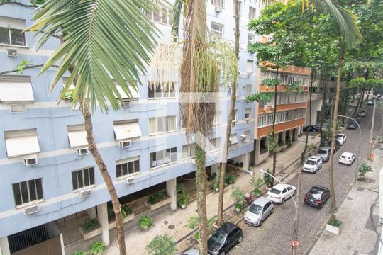 Vista da Rua de apartamento à venda com 4 quartos, 230m² em Copacabana, Rio de Janeiro