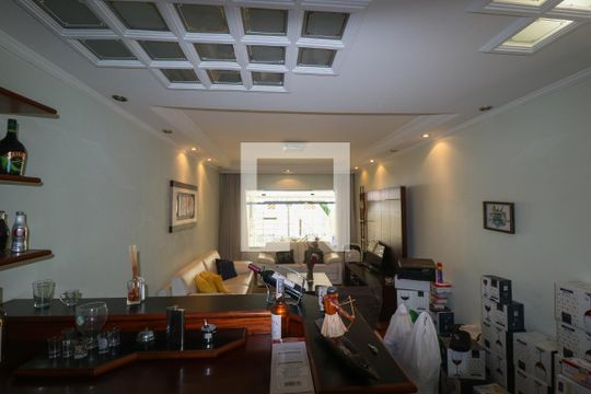 Sala de casa à venda com 4 quartos, 222m² em Planalto Paulista, São Paulo