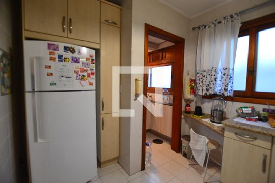 Cozinha de apartamento à venda com 2 quartos, 65m² em Jardim Lindóia, Porto Alegre