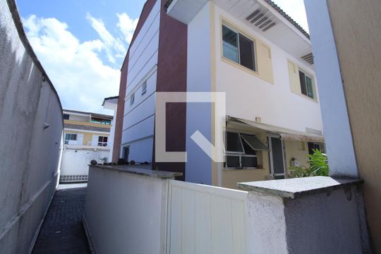 Fachada - Fundos de casa de condomínio à venda com 5 quartos, 375m² em Recreio dos Bandeirantes, Rio de Janeiro