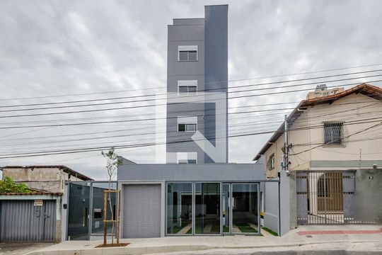 Fachada de apartamento para alugar com 2 quartos, 62m² em Alto Caiçaras, Belo Horizonte
