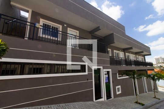 Fachada de kitnet/studio para alugar com 1 quarto, 18m² em Vila Morse, São Paulo