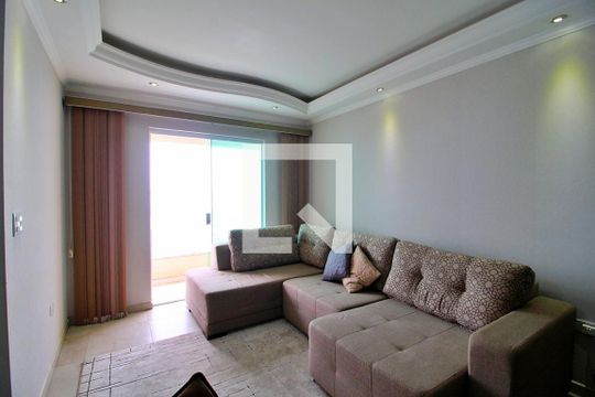 Sala de casa de condomínio à venda com 3 quartos, 158m² em Vila Assunção, Santo André