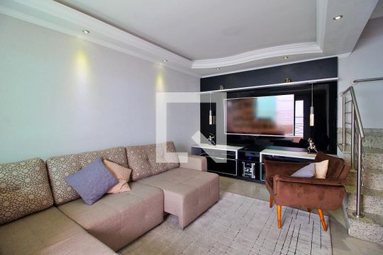 Sala de casa de condomínio à venda com 3 quartos, 158m² em Vila Assunção, Santo André