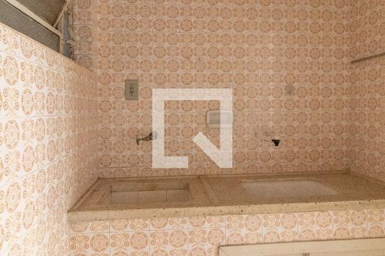 Cozinha de apartamento para alugar com 1 quarto, 32m² em Centro Histórico, Porto Alegre