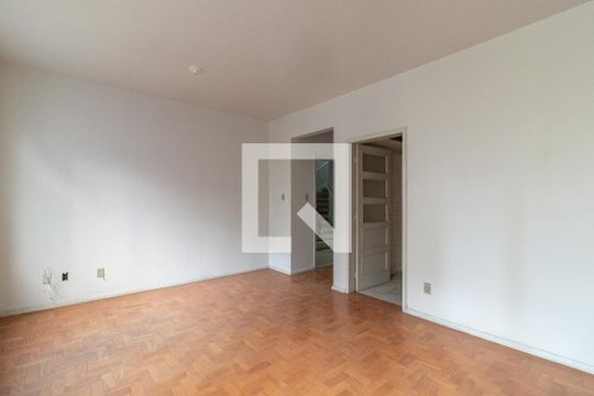 Sala/Quarto de apartamento para alugar com 1 quarto, 32m² em Centro Histórico, Porto Alegre