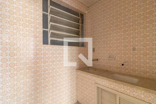 Cozinha de apartamento para alugar com 1 quarto, 32m² em Centro Histórico, Porto Alegre