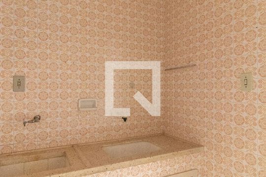 Cozinha de apartamento para alugar com 1 quarto, 32m² em Centro Histórico, Porto Alegre