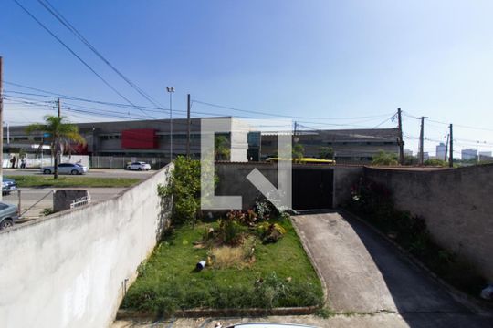 Vista de casa para alugar com 3 quartos, 347m² em Vossoroca, Votorantim
