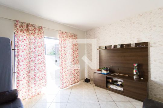 Sala de Estar de casa para alugar com 3 quartos, 347m² em Vossoroca, Votorantim