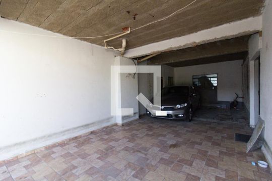 Garagem de casa para alugar com 3 quartos, 347m² em Vossoroca, Votorantim