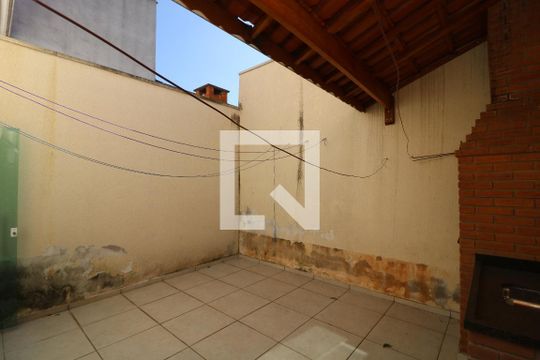 Área de Serviço de casa à venda com 3 quartos, 110m² em Vila Antonieta, São Paulo