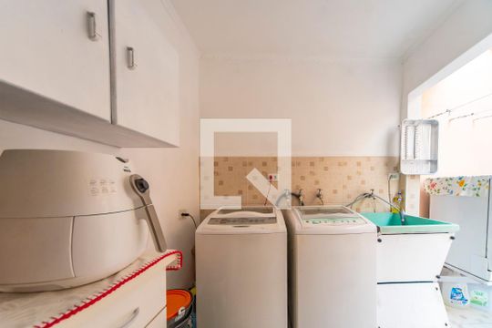 Área de Serviço de casa à venda com 2 quartos, 135m² em Vila América, Santo André